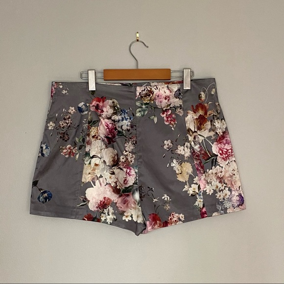 ASOS River Island High Waist Satin Floral Shorts - Picture 3 of 6